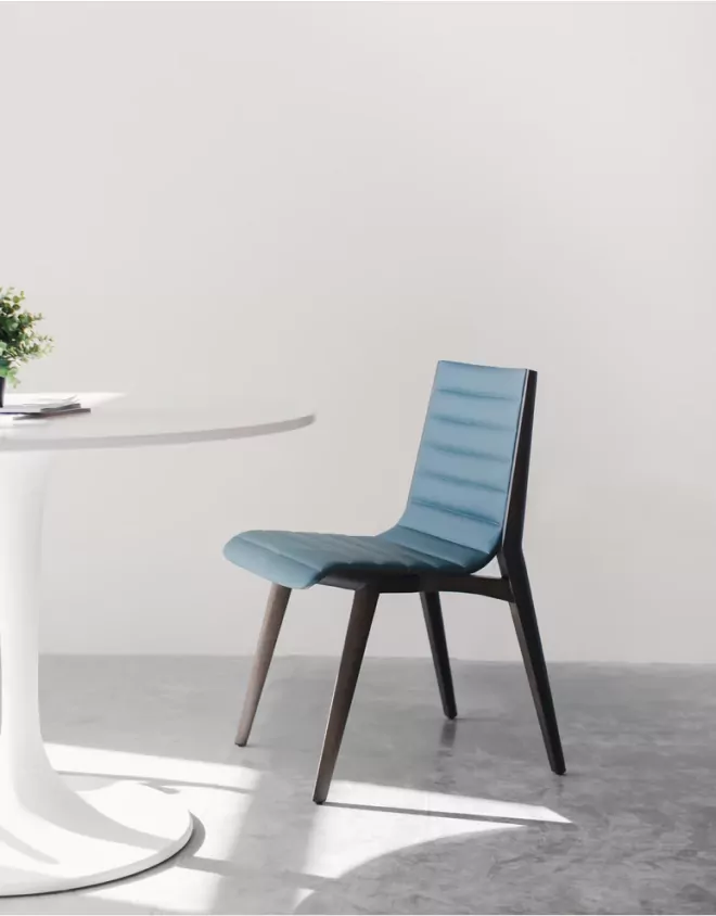 Corner Chair - Image 3