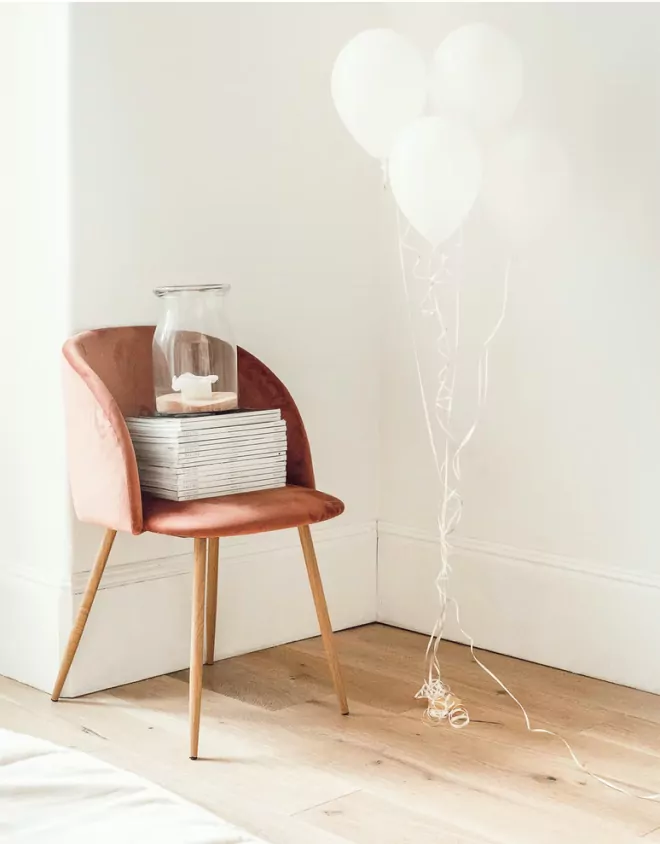 Upholstered Living Room Chair - Image 4