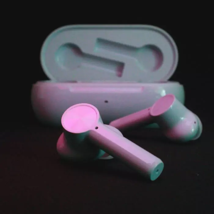 Noise Isolation Earbud - Image 3